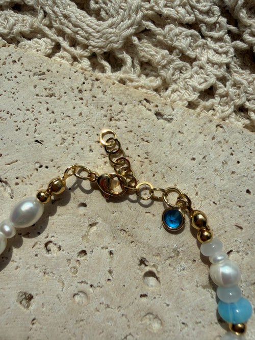 BLUE BERRY - vergoldetes Perlenarmband