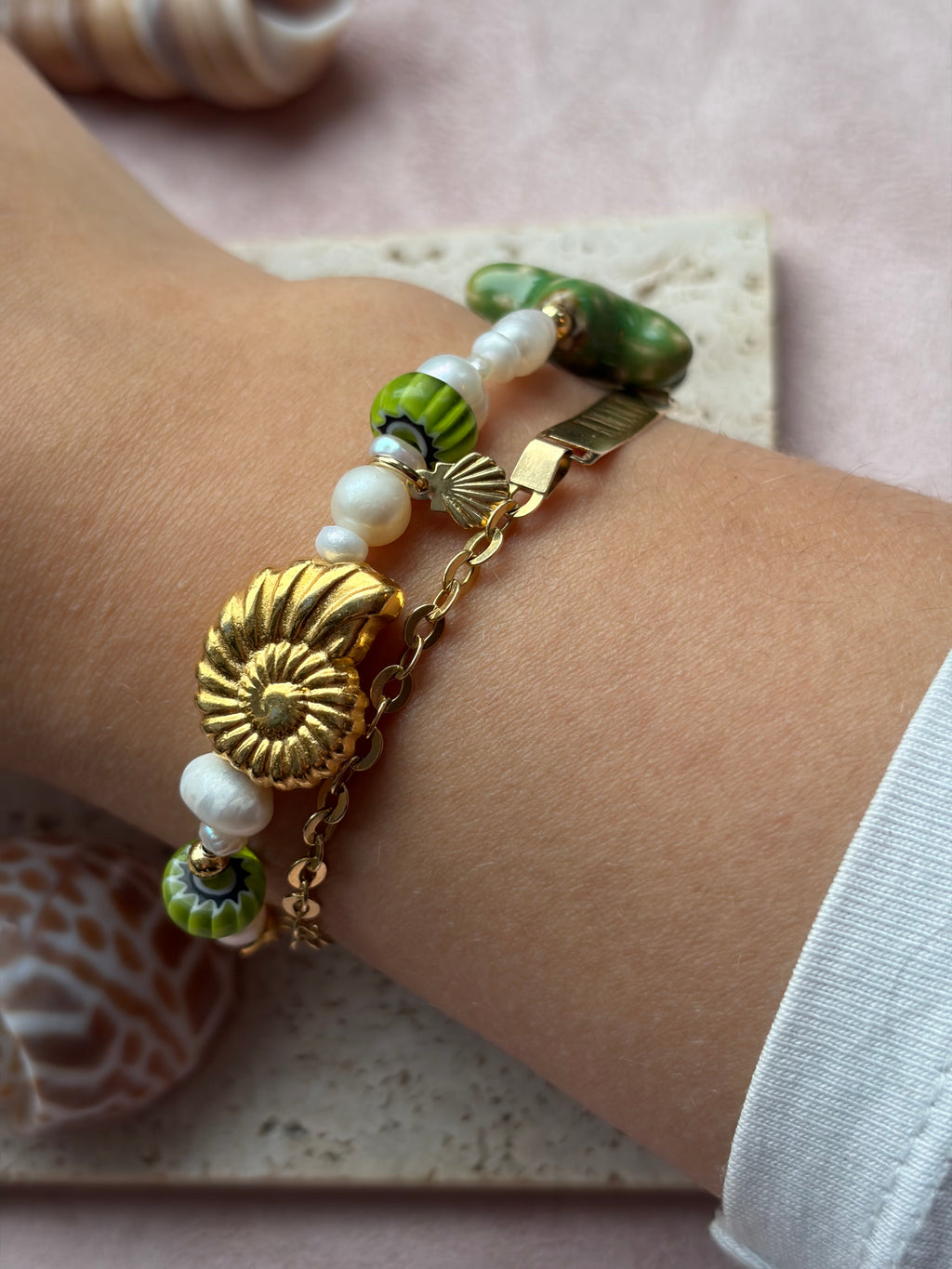 GREEN SHELL - Perlenarmband